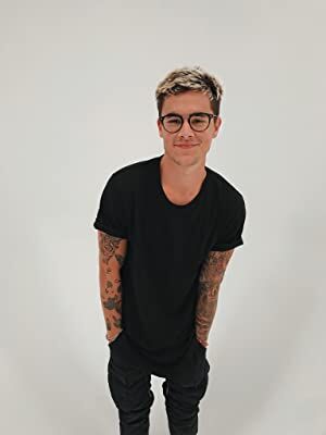 Official profile picture of Kian Lawley