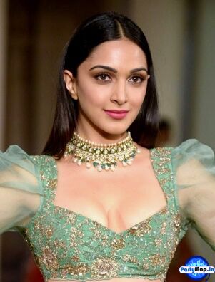 Official profile picture of Kiara Advani Movies