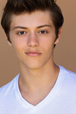 Official profile picture of Kobi Frumer