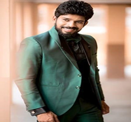 Official profile picture of Kumaran Thangarajan