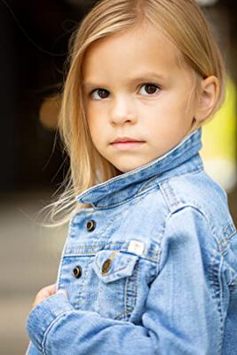 Official profile picture of Lainey Jane Knowles