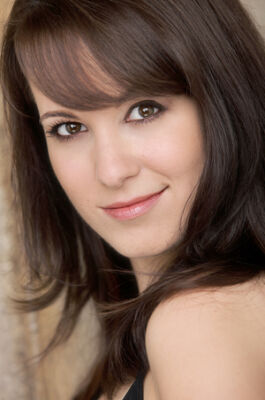 Official profile picture of Larissa LaRenne
