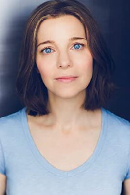 Official profile picture of Laura Heisler