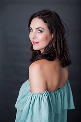 Official profile picture of Laura Owen