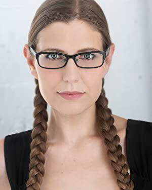 Official profile picture of Laura Post