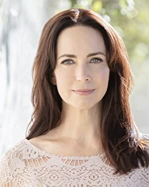 Official profile picture of Laurel Harris