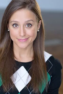 Official profile picture of Lauren Lopez