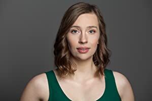 Official profile picture of Lauren Marshall
