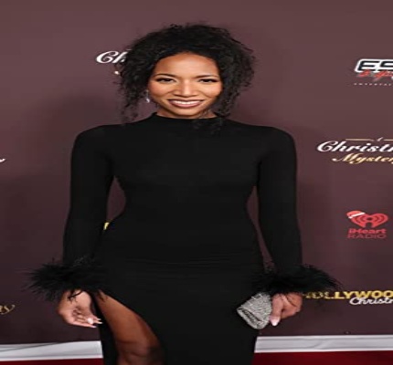 Official profile picture of Lauren Richardson