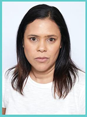 Official profile picture of Lauren Scholtz