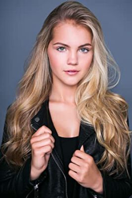 Official profile picture of Lauren Schuster