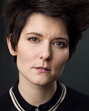 Official profile picture of Lauren Shotton