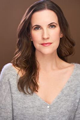 Official profile picture of Lauren Sowa