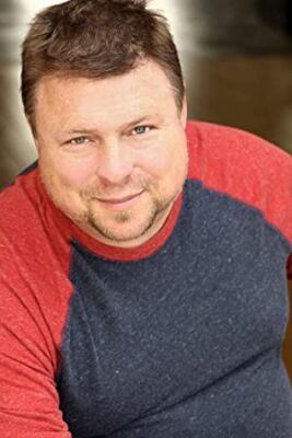 Official profile picture of Lawrence E Thomas