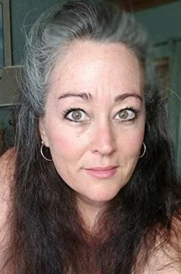 Official profile picture of Leandra Hill