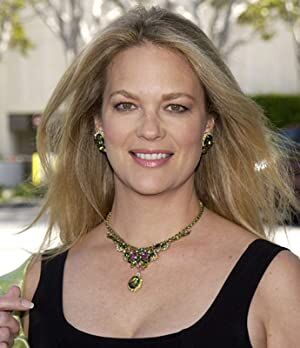 Official profile picture of Leann Hunley