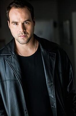 Official profile picture of Lee Tichon
