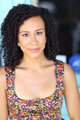 Official profile picture of Lena Clark