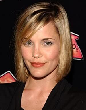 Official profile picture of Leslie Bibb