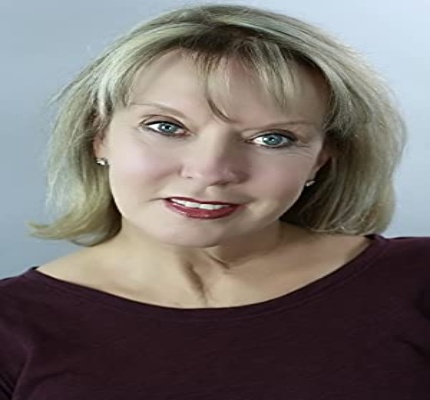 Official profile picture of Leslie Lollis