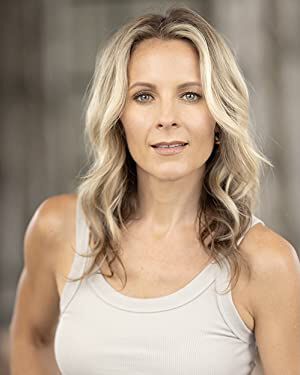 Official profile picture of Leslie Mechigian