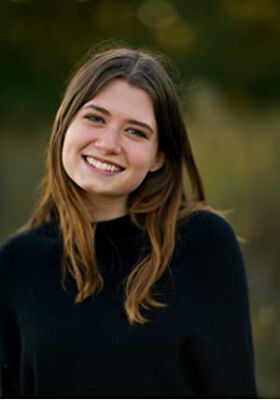 Official profile picture of Lilly Leann Wright