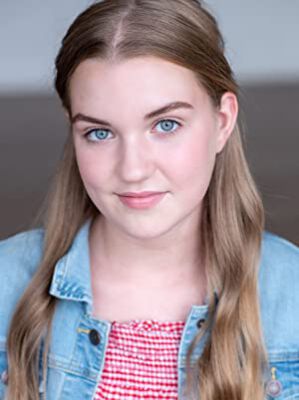Official profile picture of Lily Bowen