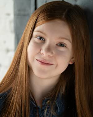 Official profile picture of Lilyana Weaver