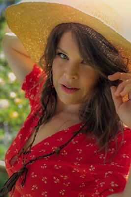 Official profile picture of Lindsay Gibson