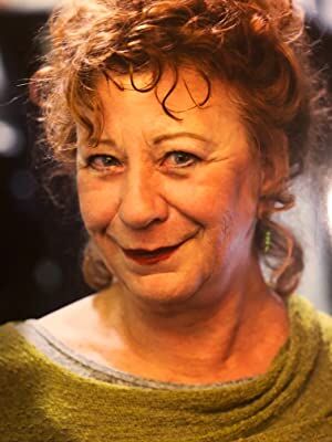 Official profile picture of Lisa Cloud