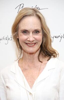 Official profile picture of Lisa Emery