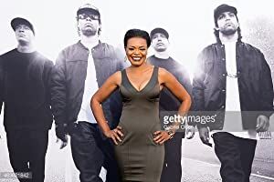 Official profile picture of Lisa Renee Pitts
