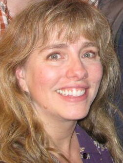 Official profile picture of Lisa Roberts Gillan