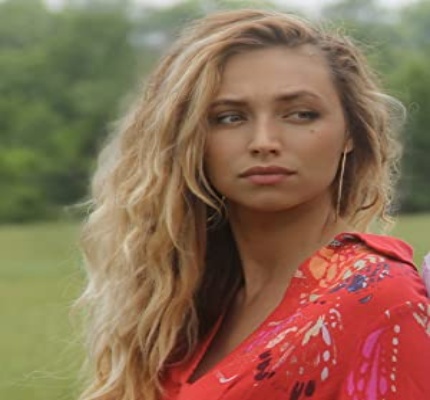 Official profile picture of Lissa Lauria