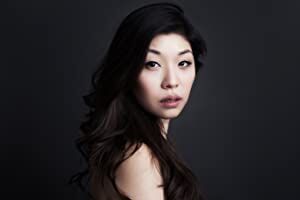 Official profile picture of Lizz Adams