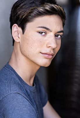 Official profile picture of Logan Queen