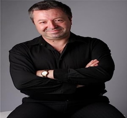 Official profile picture of Louie Athanasiou