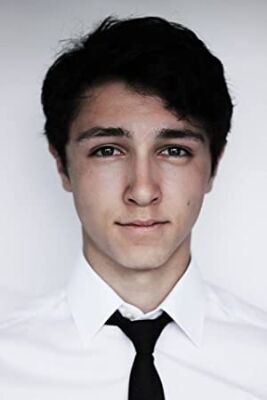 Official profile picture of Louie Enriquez