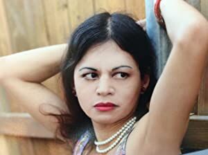 Official profile picture of Louisa Riofrio