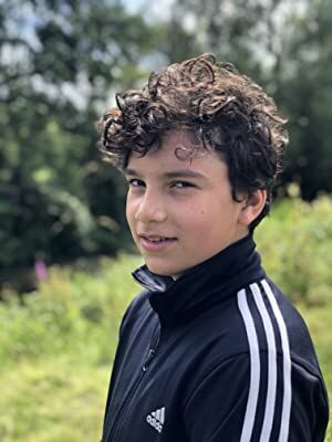 Official profile picture of Lucas Bond