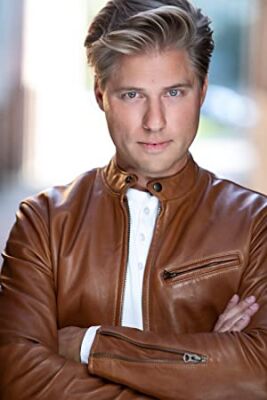 Official profile picture of Luke Towle