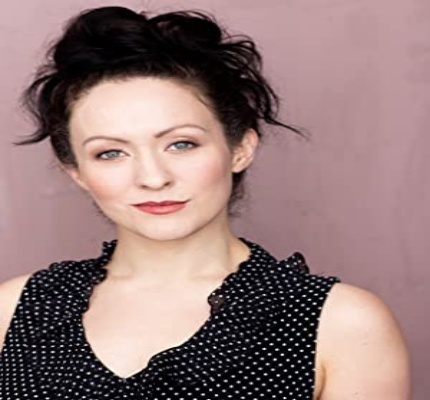 Official profile picture of Madeleine Dee