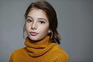 Official profile picture of Makenzie Moss