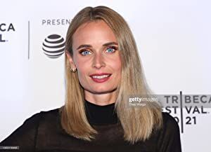 Official profile picture of Malin Barr