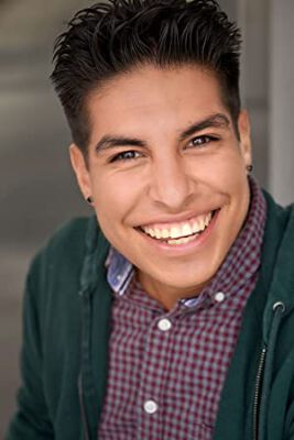 Official profile picture of Marcus Apollo
