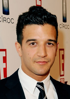 Official profile picture of Mark Ballas