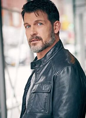 Official profile picture of Mark Deklin