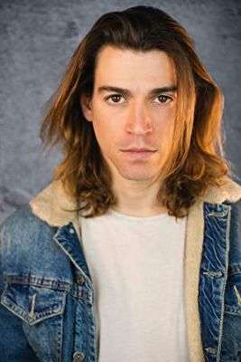 Official profile picture of Mark Valeriano