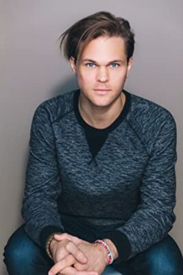 Official profile picture of Matthew James Ballinger