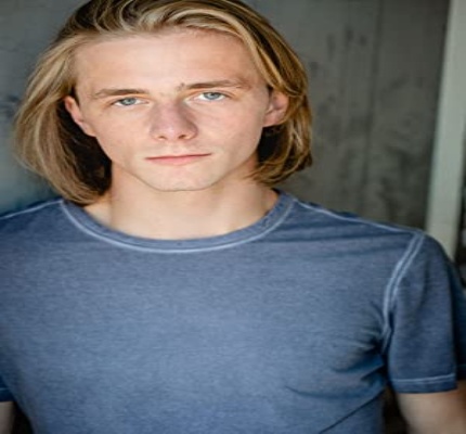 Official profile picture of Max Cortezi